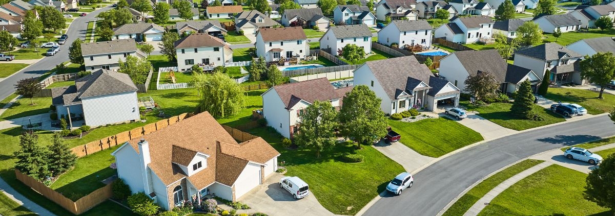 multi colored townhouses - Rain Master seamless gutter replacement