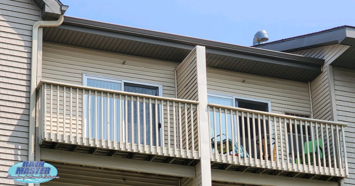apartment building with installed seamless gutters - Rain Master seamless gutters